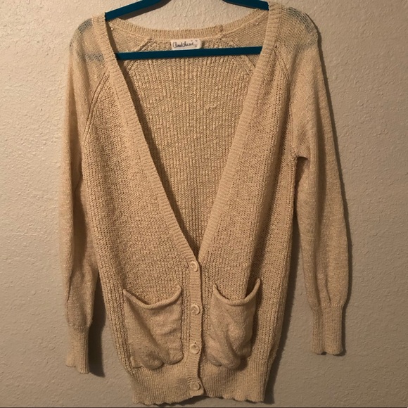 S Cardigan - Picture 2 of 3
